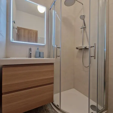 Cezar's House 아파트 푸치스차