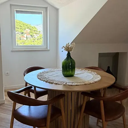 Апартаменти Cezar's House Пучища