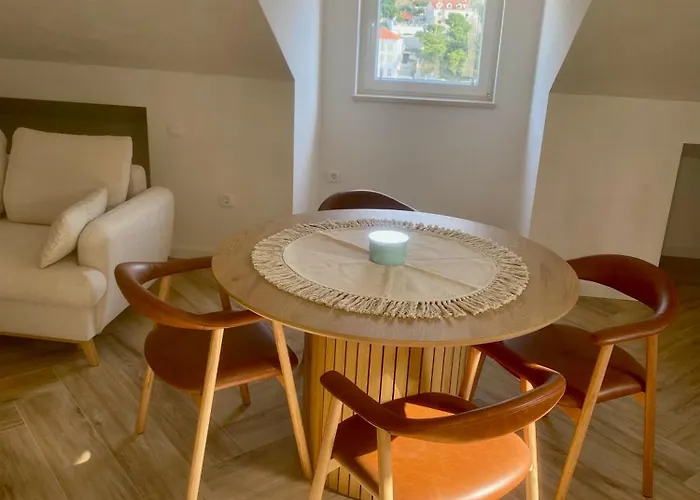 Apartman Cezar's House *